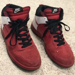 Nike Dunks Red Black& White Size 10 Mens